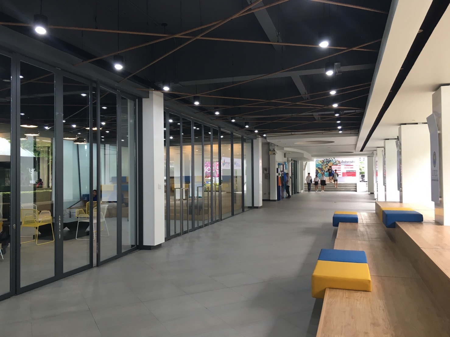 University of the Thai Chamber of Commerce,IDE Center,Toer1 Floor 1